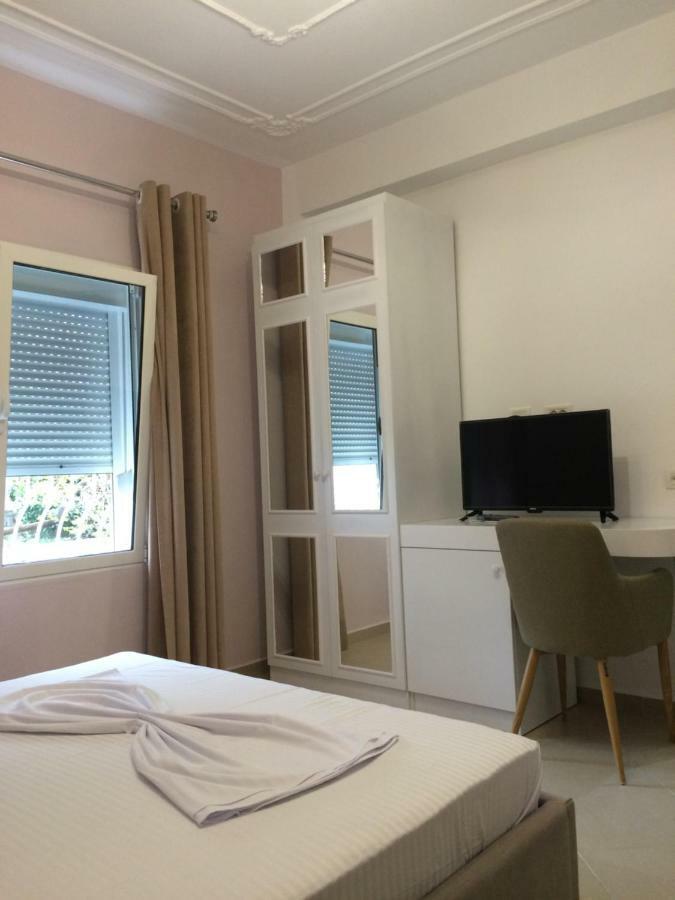 Merkaj Hotel Berat Buitenkant foto