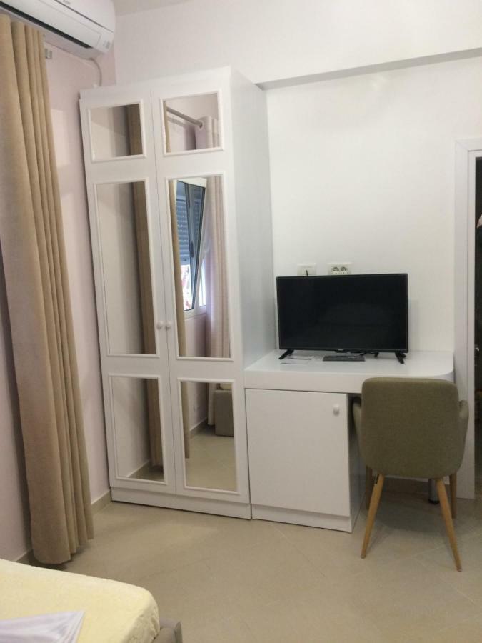 Merkaj Hotel Berat Buitenkant foto